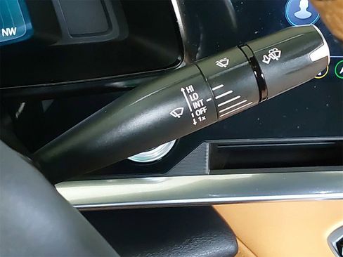 Used 2023 Chevrolet Corvette Stingray Preferred Conv w/ 2LT image 17