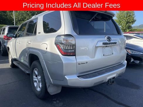 Used 2016 Toyota 4Runner SR5 Premium RWD image 5