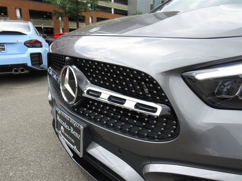 Used 2025 Mercedes-Benz GLA 250 4MATIC image 26