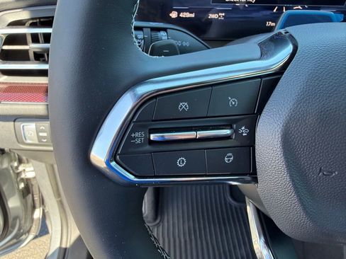 New 2026 Chevrolet Traverse Z71 w/ Enhanced Driving Package image 23