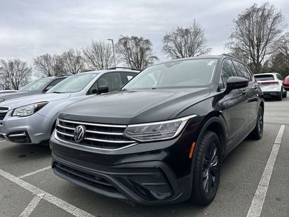 Certified 2022 Volkswagen Tiguan SE