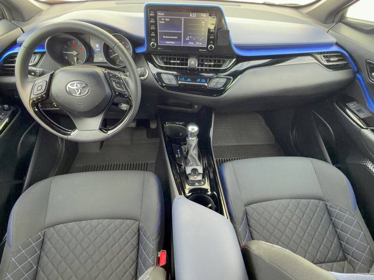Used 2022 Toyota C-HR XLE FWD image 17