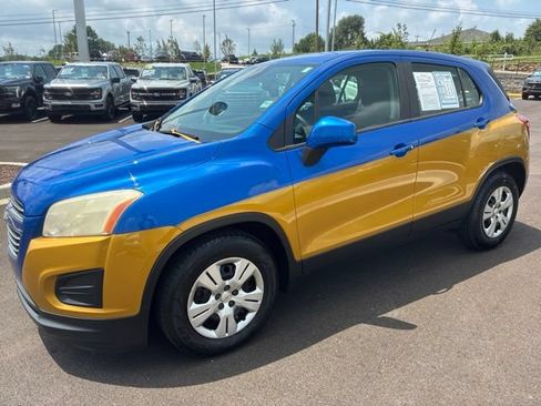 Used 2015 Chevrolet Trax LS FWD image 3