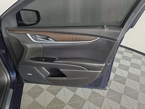 Used 2018 Cadillac XTS Luxury AWD/4WD image 39