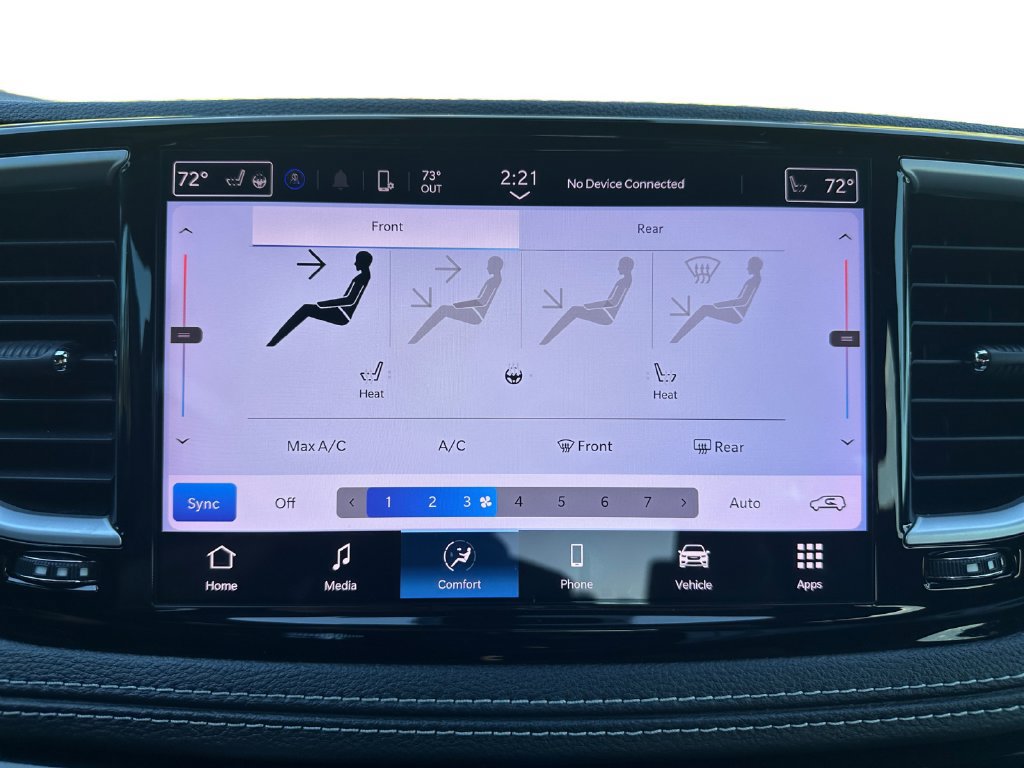 Used 2021 Chrysler Pacifica Touring w/ S Appearance Package FWD image 19