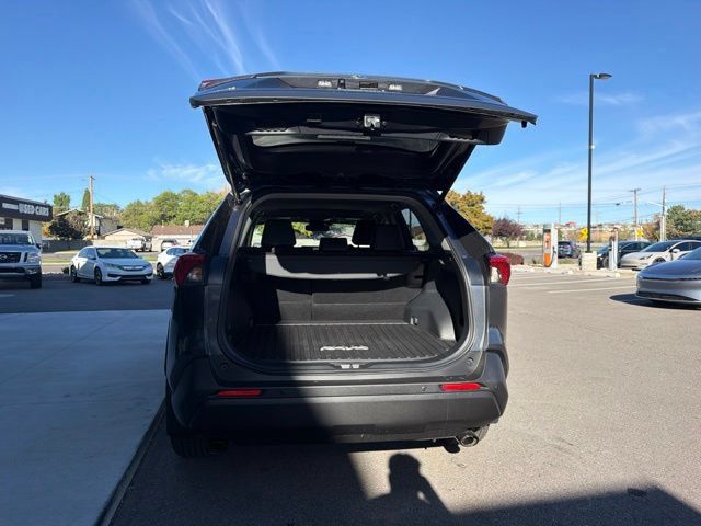 Used 2025 Toyota RAV4 XLE Premium w/ Weather Package AWD/4WD image 8