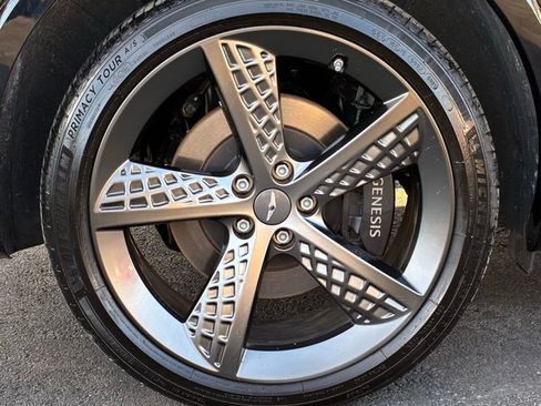 Used 2025 Genesis GV70 3.5T Sport w/ Sport Prestige Package image 55