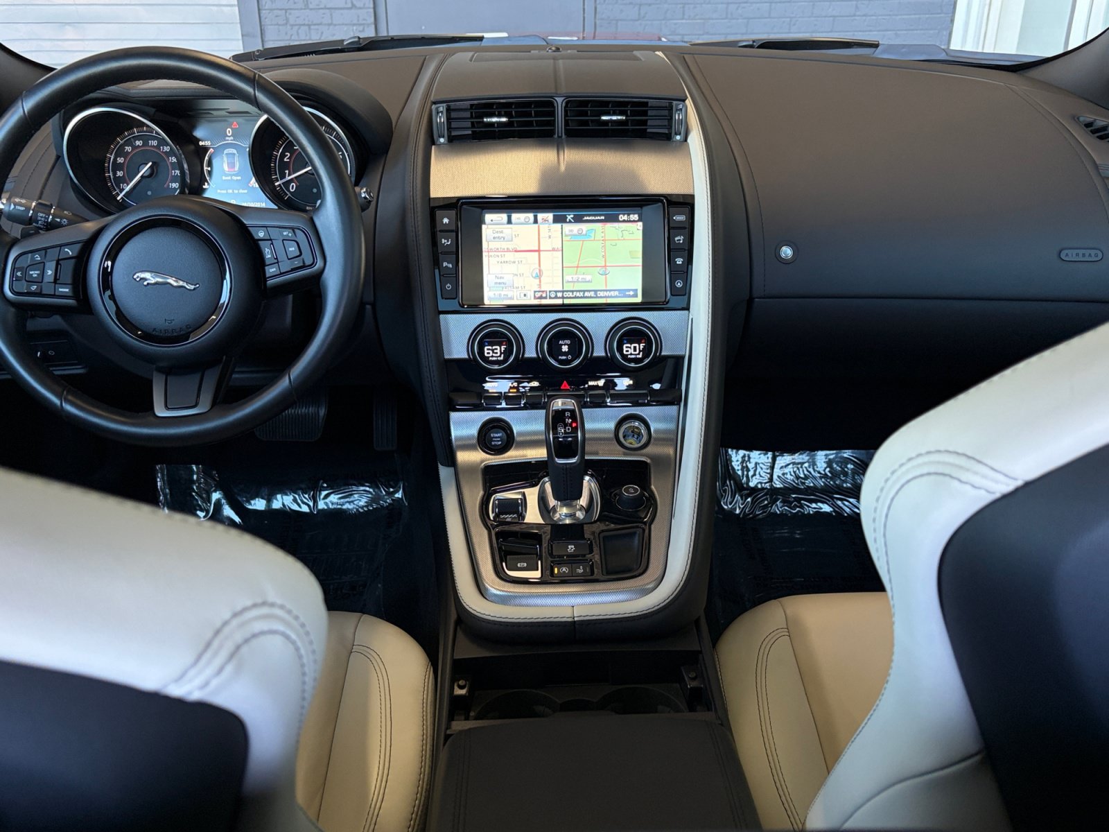Used 2016 Jaguar F-TYPE Coupe RWD image 17