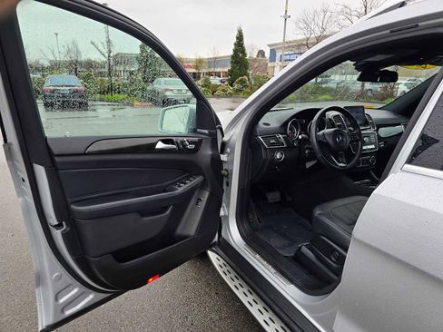 Used 2019 Mercedes-Benz GLS 450 4MATIC image 21