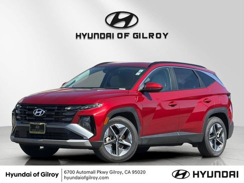 Used 2025 Hyundai Tucson SEL FWD image 1