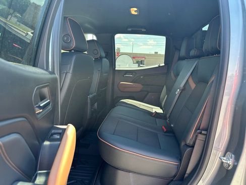 Certified 2025 GMC Canyon AT4 w/ Nightfall Edition AWD/4WD image 11