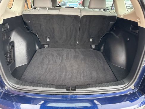 Used 2015 Honda CR-V LX image 28