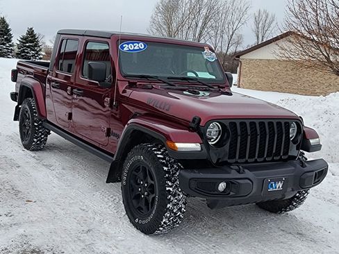 Used 2022 Jeep Gladiator Sport image 7