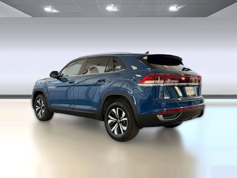 New 2026 Volkswagen Atlas Cross Sport SE AWD/4WD image 3