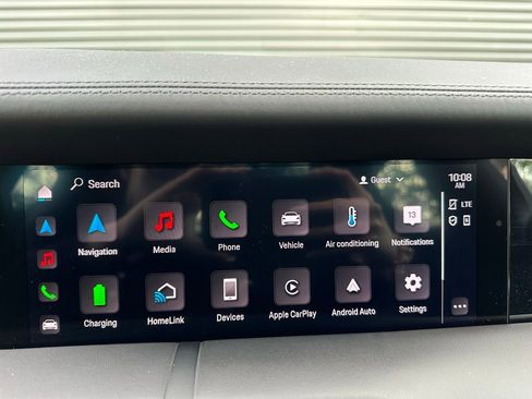 Used 2024 Porsche Taycan image 28