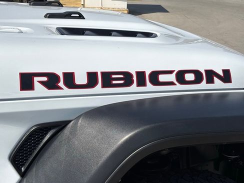 Used 2024 Jeep Wrangler Unlimited Rubicon image 8