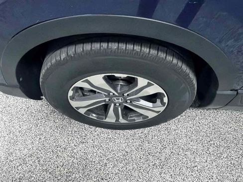 Used 2019 Honda CR-V LX image 39