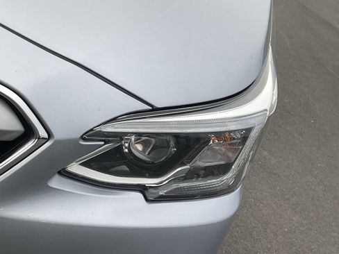 Used 2020 Subaru Outback Limited image 10