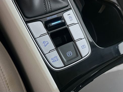 Used 2025 Hyundai Tucson SEL FWD image 25