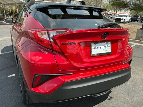 Certified 2022 Toyota C-HR Nightshade FWD image 24