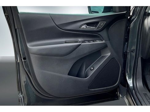 Used 2020 Chevrolet Equinox LT image 19