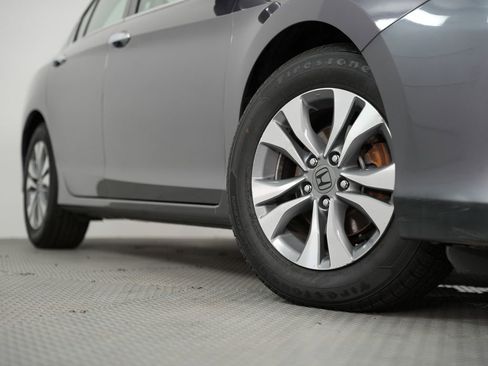 Used 2015 Honda Accord LX image 18