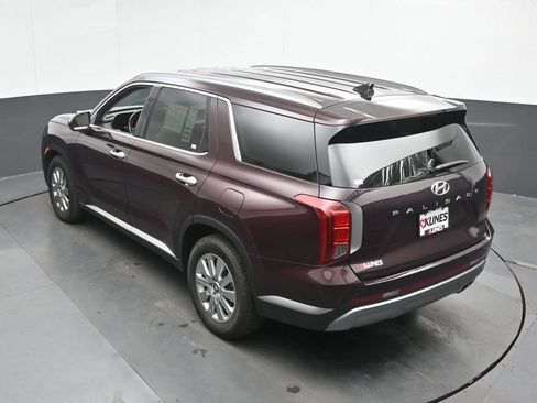 Used 2024 Hyundai Palisade SEL FWD image 38