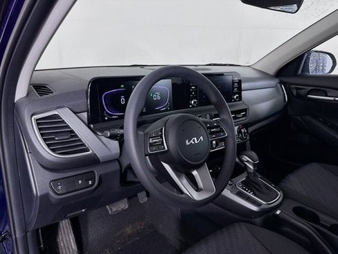 New 2026 Kia Seltos LX image 9