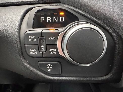 New 2025 RAM 1500 Big Horn image 25