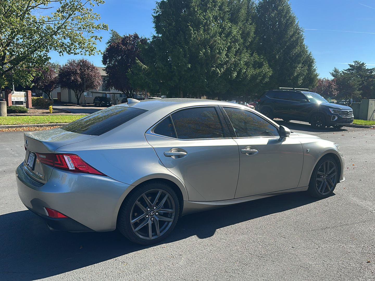 Used 2015 Lexus IS 200t RWD image 4
