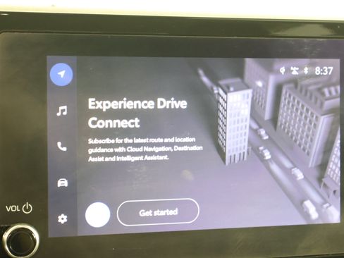 Used 2025 Toyota Camry LE image 27