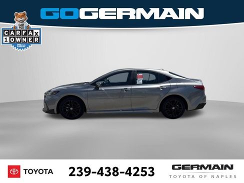Used 2026 Toyota Camry SE FWD image 2