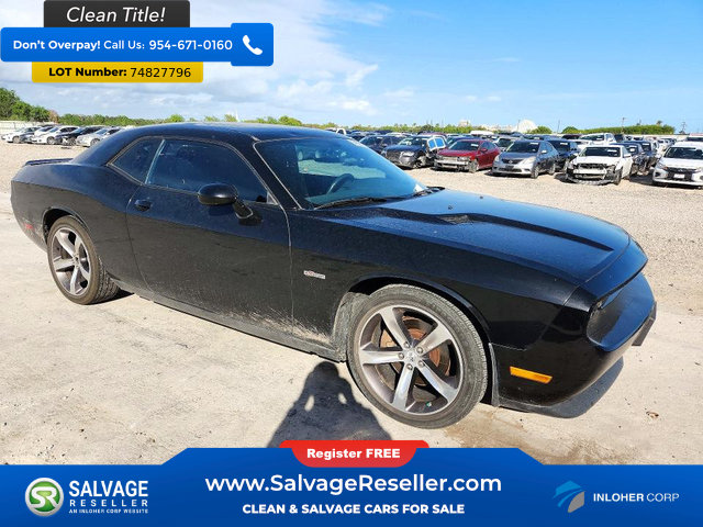 Used 2014 Dodge Challenger SXT RWD image 5