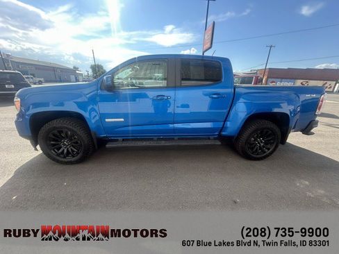 Used 2022 GMC Canyon Elevation w/ Elevation Premium Package AWD/4WD image 19