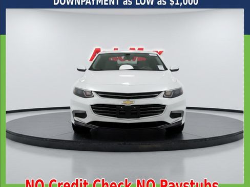 Used 2016 Chevrolet Malibu LT image 2