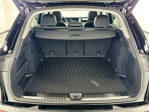 New 2025 Audi Q5 Premium image 24