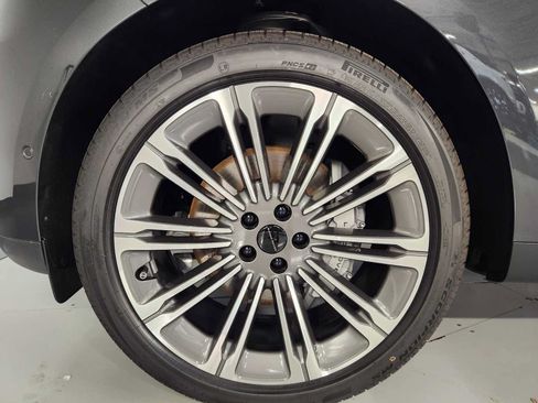New 2026 Land Rover Range Rover Sport SE AWD/4WD image 8