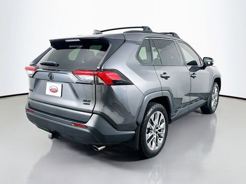 Used 2023 Toyota RAV4 XLE Premium AWD/4WD image 5