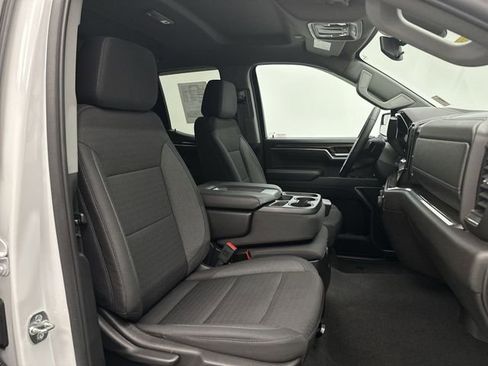 Used 2025 Chevrolet Silverado 1500 LT AWD/4WD image 28