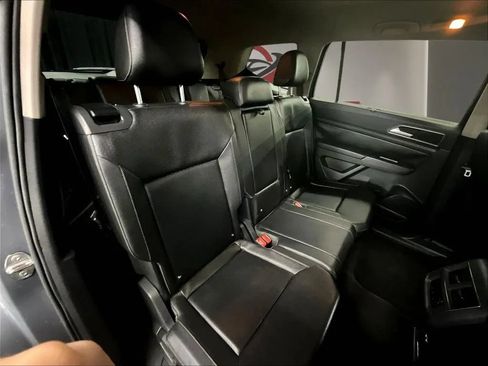 Used 2018 Volkswagen Atlas SEL FWD image 23