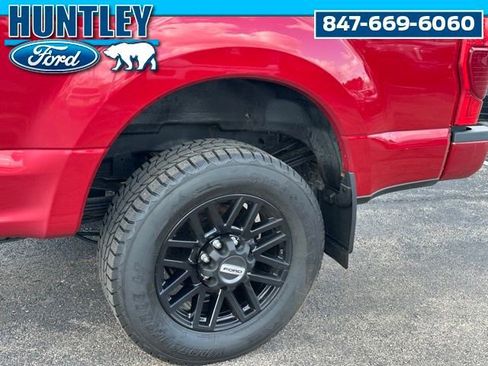 Used 2022 Ford F350 Lariat w/ Black Appearance Package AWD/4WD image 8