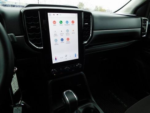 Used 2024 Ford Ranger XLT w/ Trailer Tow Package image 33