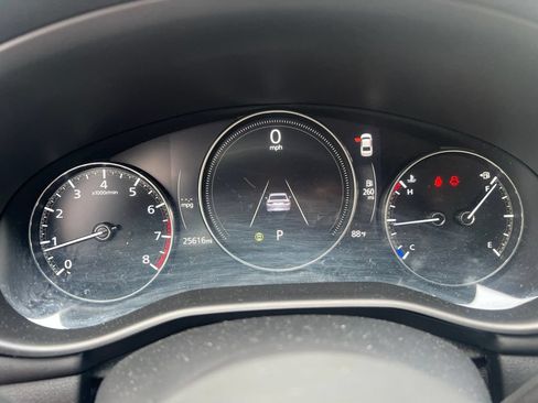 Used 2025 MAZDA MAZDA3 s FWD image 3