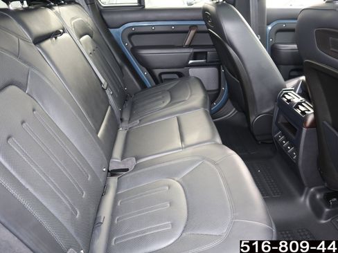 Used 2020 Land Rover Defender 110 S image 31