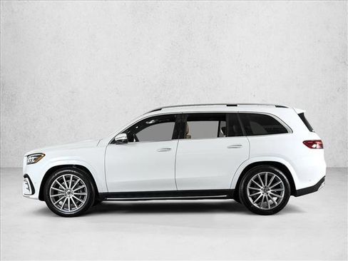 New 2026 Mercedes-Benz GLS 580 4MATIC image 9