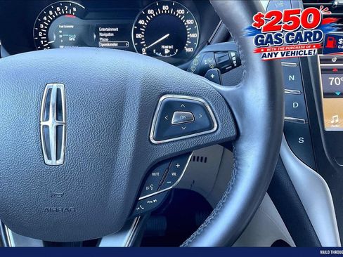 Used 2017 Lincoln MKC Select w/ Select Plus Package AWD/4WD image 19
