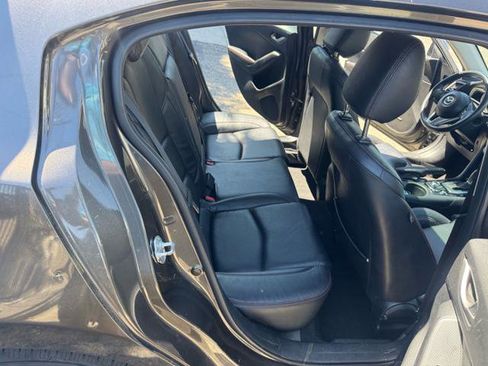 Used 2014 MAZDA MAZDA3 i Grand Touring FWD image 9