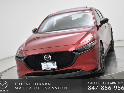 Used 2025 MAZDA MAZDA3 Hatchback w/Premium Plus Pkg image 14