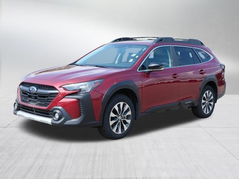 Used 2024 Subaru Outback Limited AWD/4WD image 3