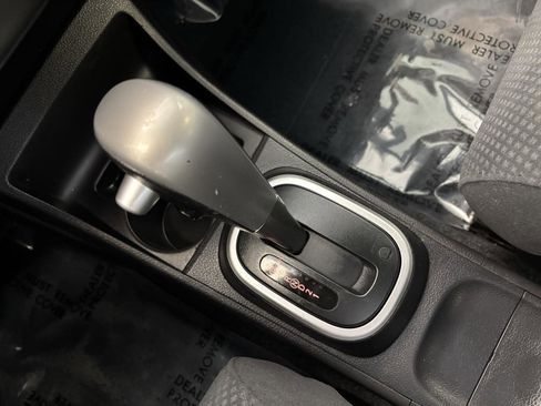 Used 2012 Nissan Versa 1.8 S image 14